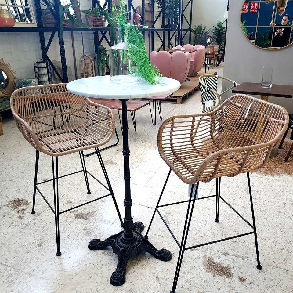 taburetes para hostelería
